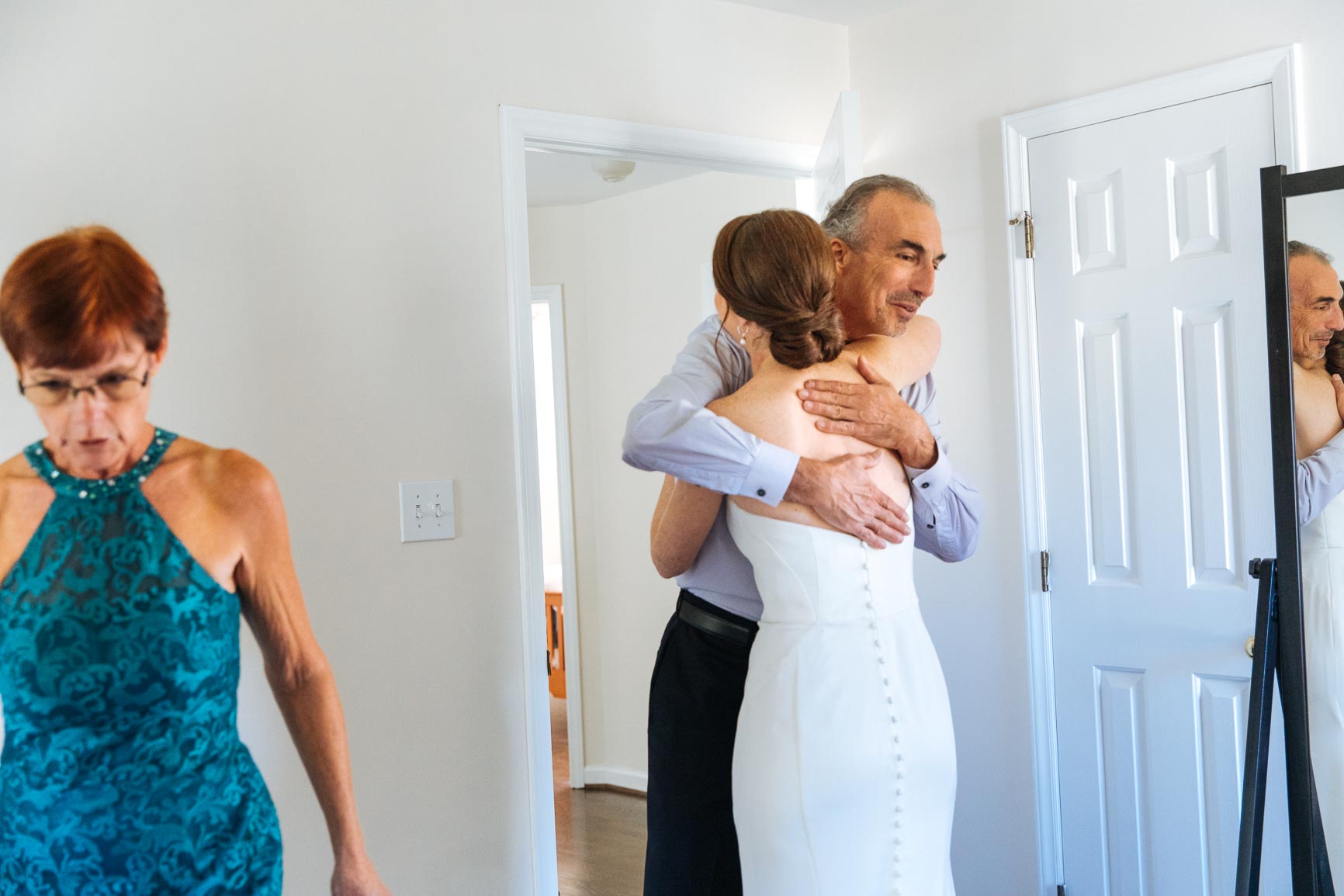 Father and bride first look in Charlotte, NC wedding by Nhieu Tang photography | nhieutang.com
