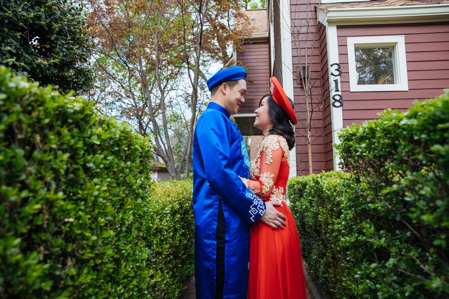 Charlotte Fourth Ward district engagement session shot by Nhieu Tang Photography | nhieutang.com