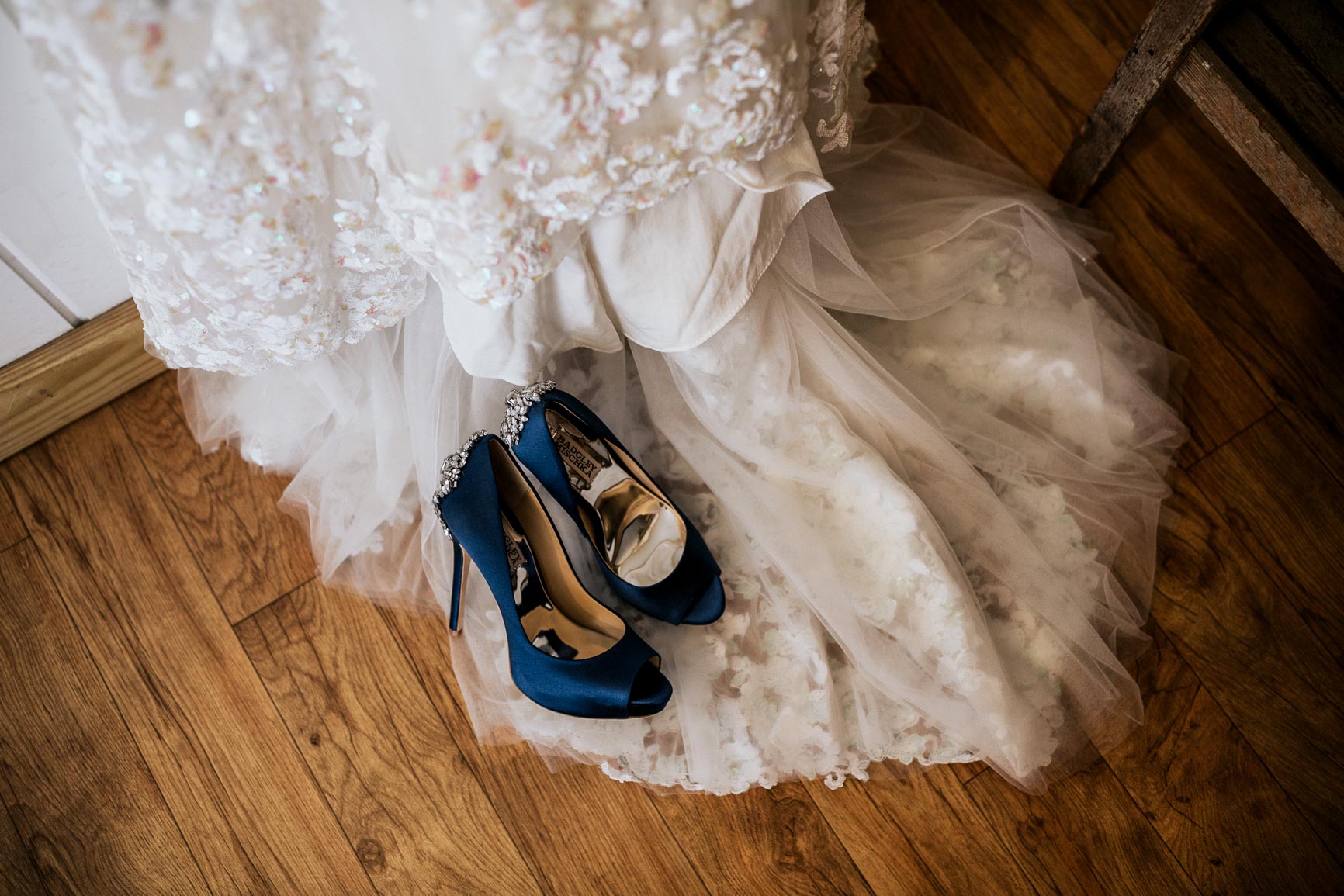 wedding dress and shoes, badgely mischka wedding shoes, rustic wedding photos, the cotton gin wedding photography, charlotte wedding photographer, nc wedding photographer, rustic nc weddings, nhieu tang photography