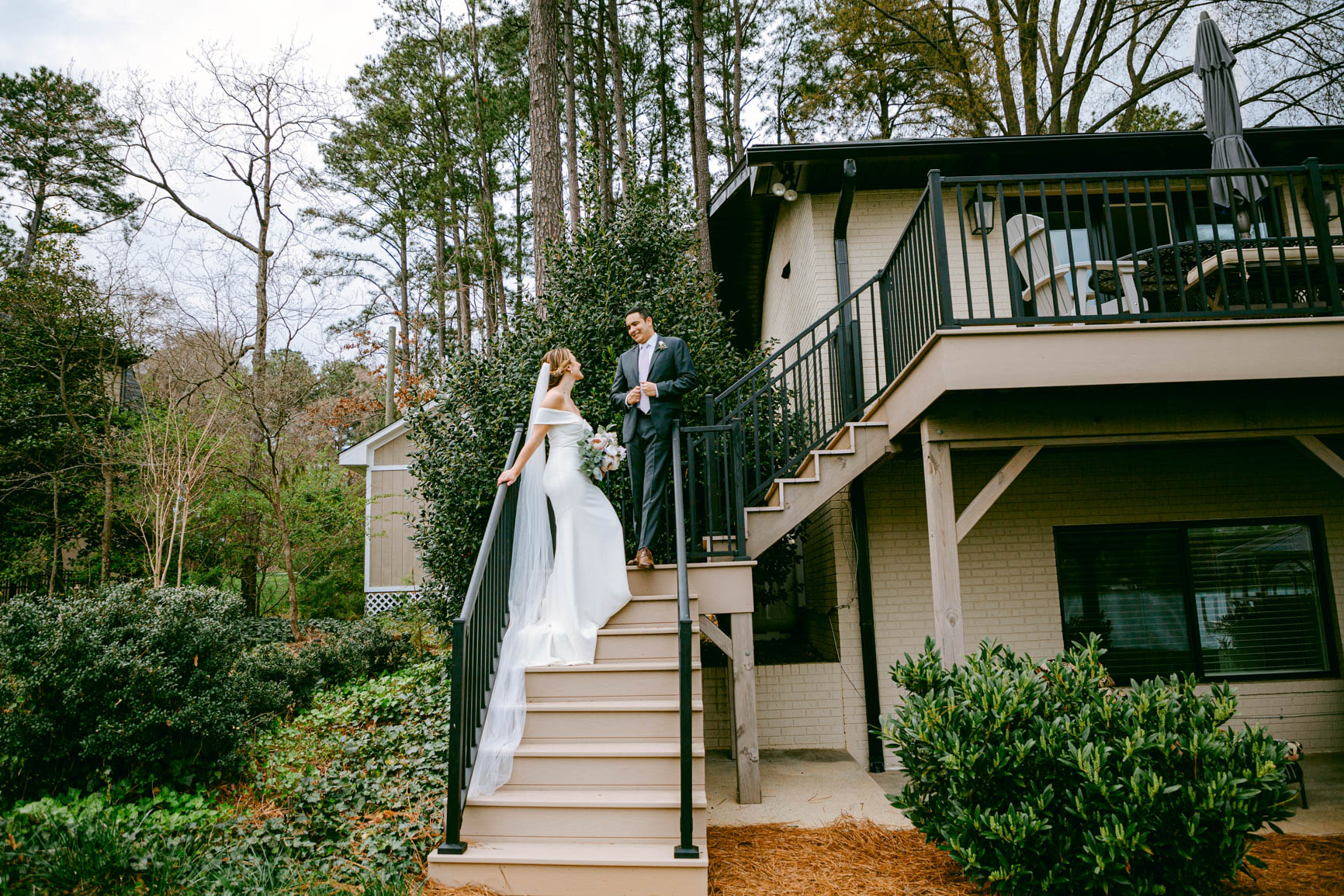 lake house elopement portraits session in Mooresville, NC shot by Nhieu Tang Photography | nhieutang.com
