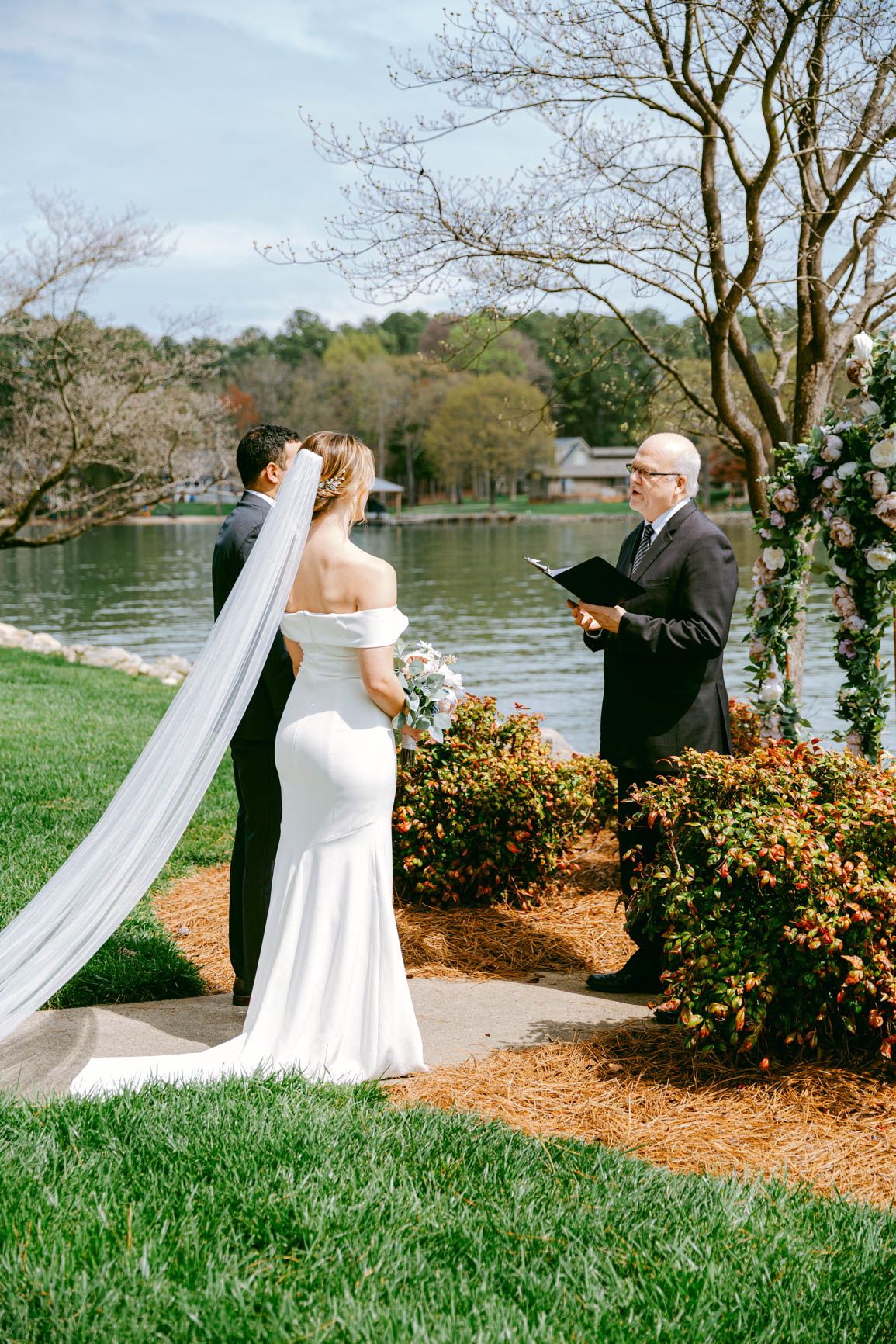 elopement ceremony in Mooresville, NC lake house