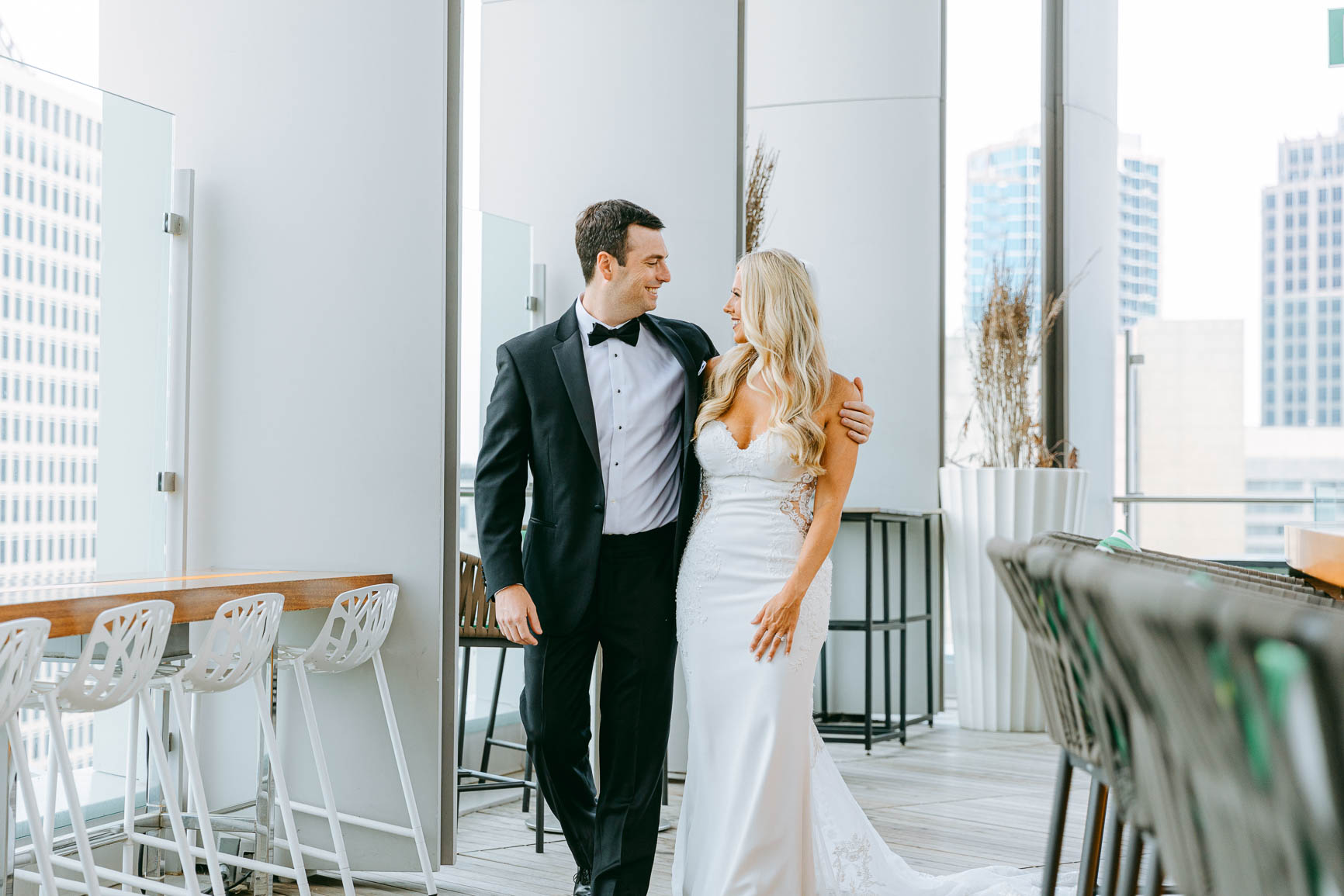 Bride and groom couple's session at merchant & trade rooftop shot by Nhieu Tang Photography | nhieutang.com