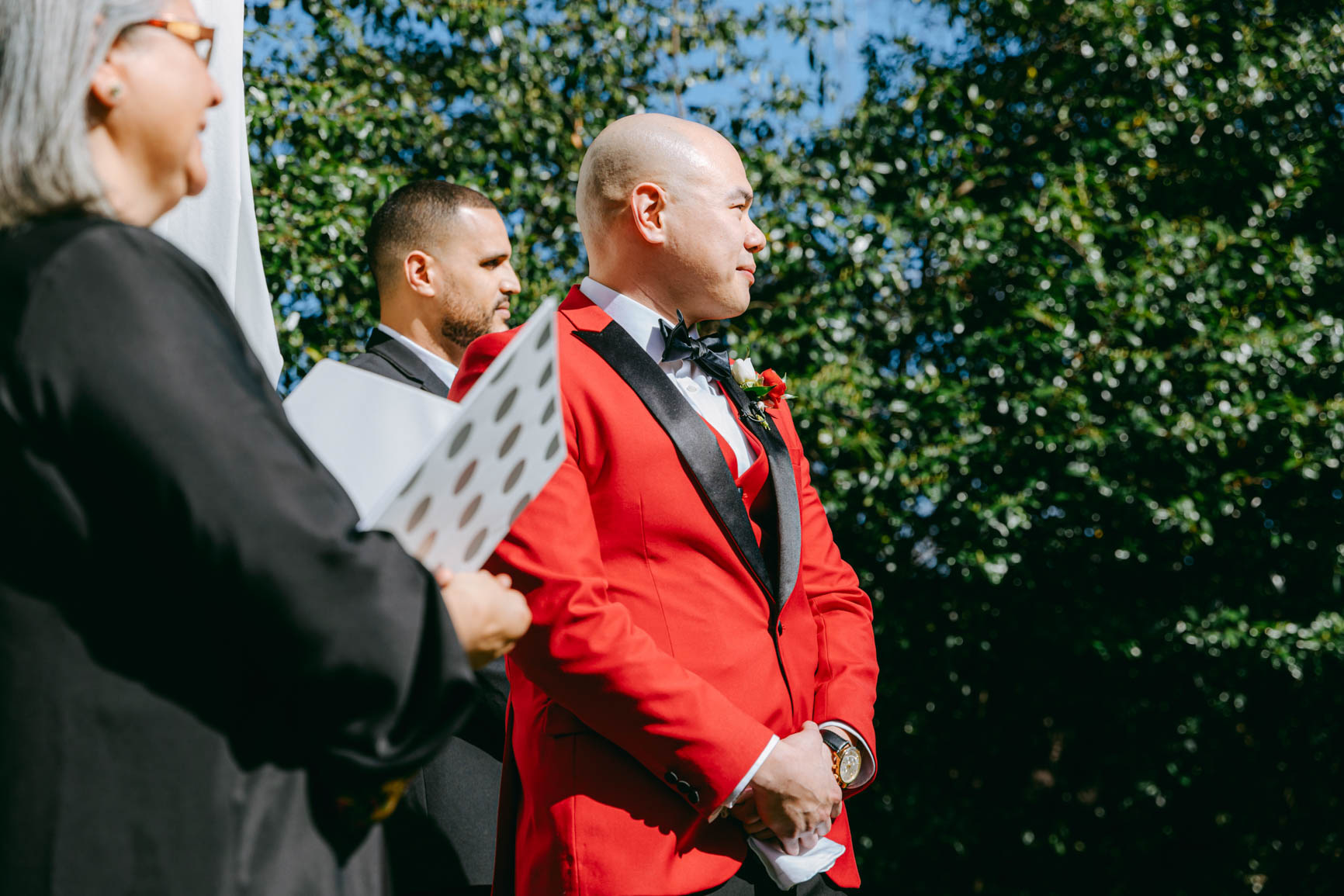 groom seeing bride for the first time at Separk Mansion in Gastonia NC shot by Nhieu Tang Photography | nhieutang.com