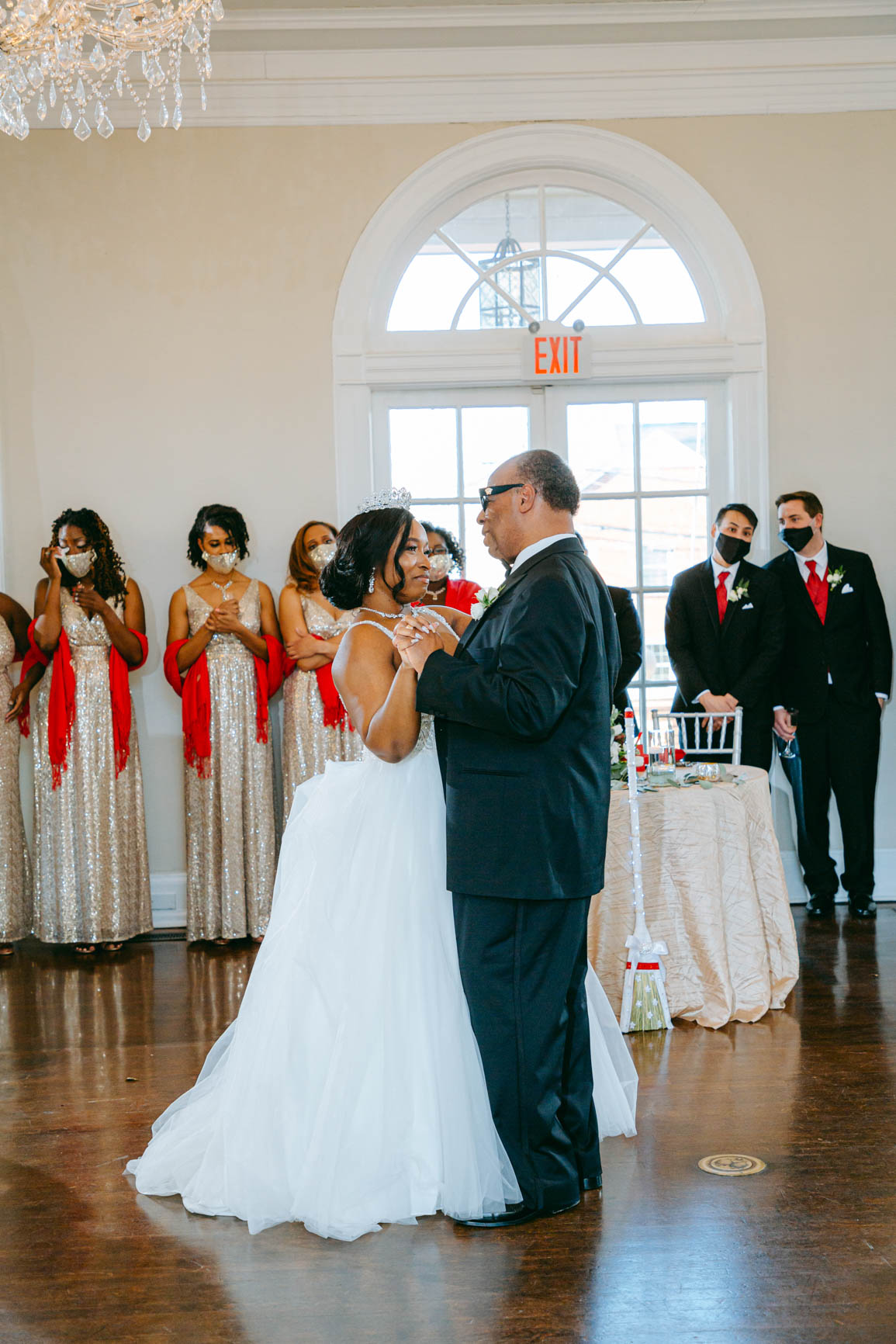 father and daughter dance at Separk Mansion in Gastonia NC shot by Nhieu Tang Photography | nhieutang.com